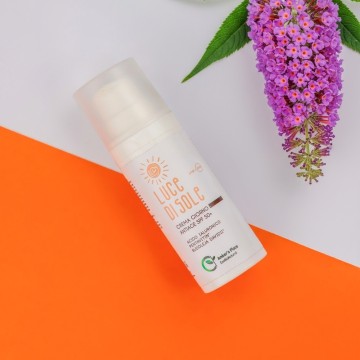 Crema giorno antiage SPF50+...